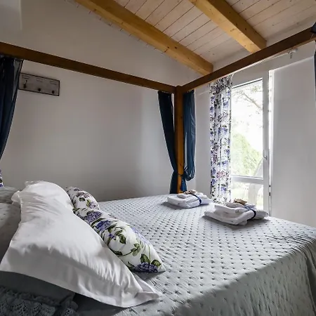 Chicca Blu Chalet *